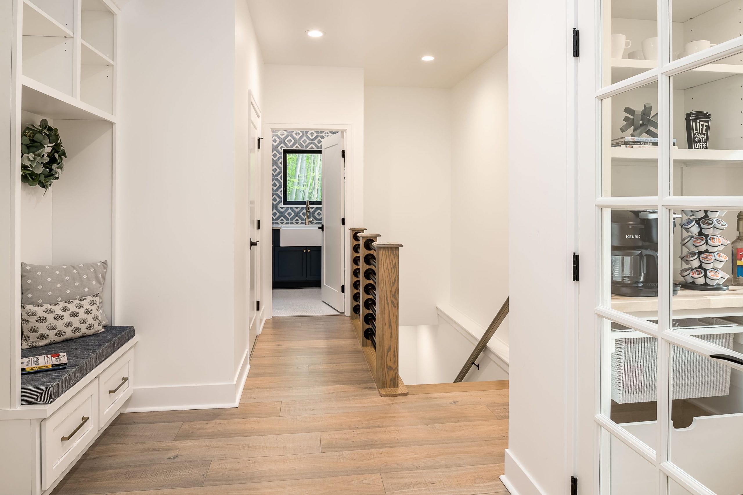 29. Hallway view-7095-glenn-oaks-dr