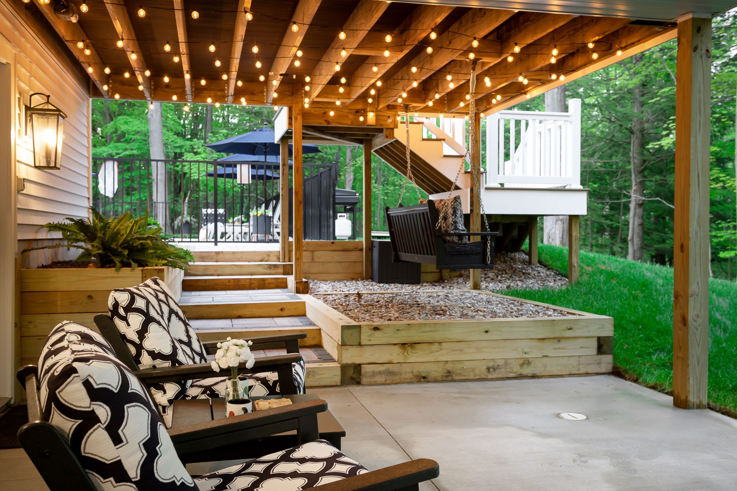 49. Swing-7095-glenn-oaks-dr